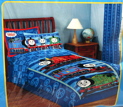 Thomas comforter set 1.jpg